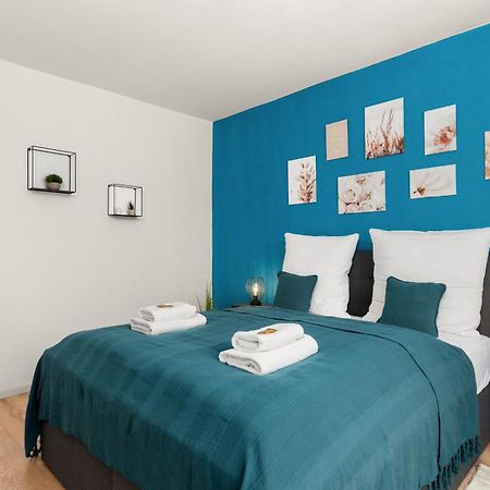 Free Living - City Design Apartments, Zentrum, Outlet, Balkon, Kueche วอล์ฟสบวร์ก ภายนอก รูปภาพ