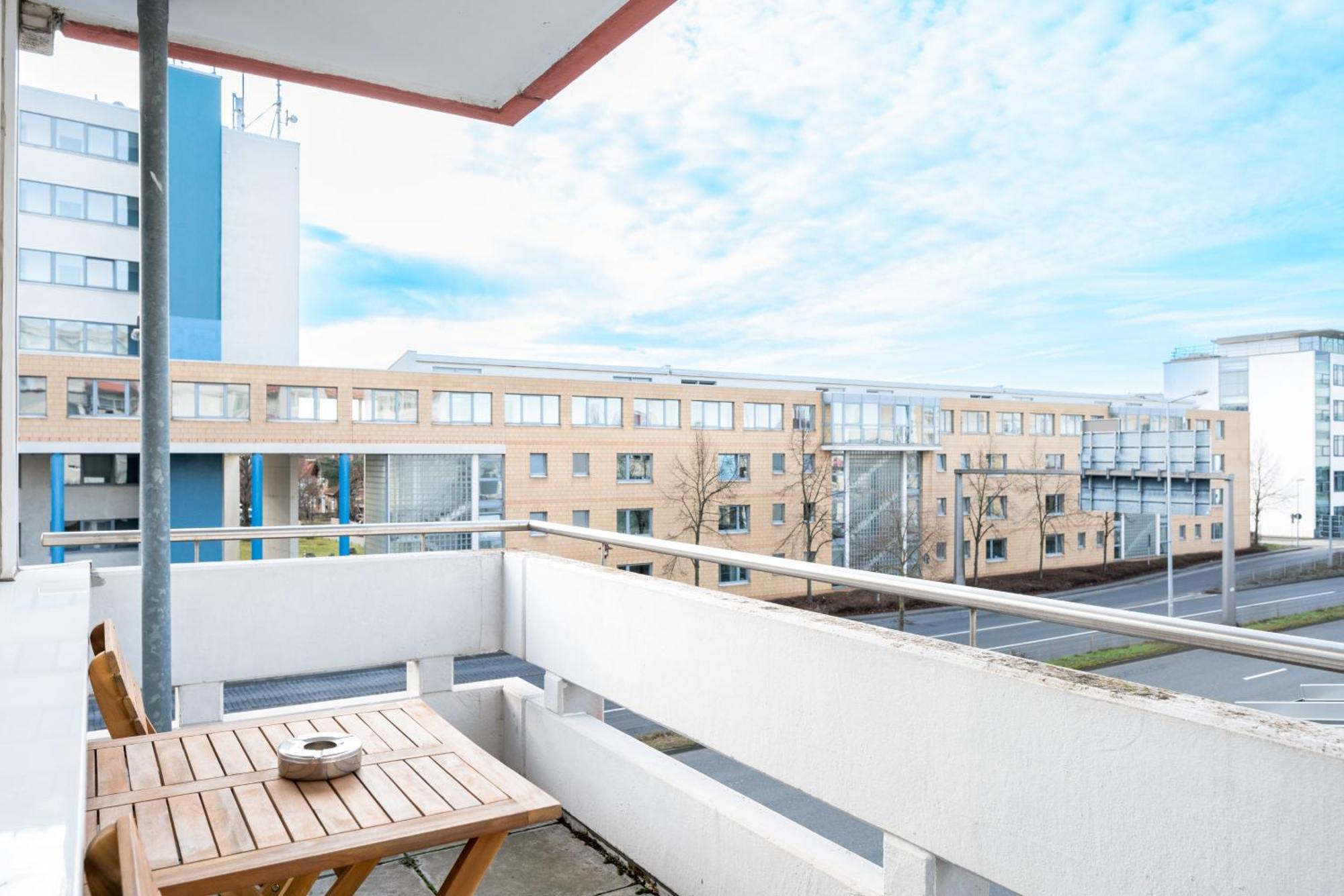 Free Living - City Design Apartments, Zentrum, Outlet, Balkon, Kueche วอล์ฟสบวร์ก ภายนอก รูปภาพ